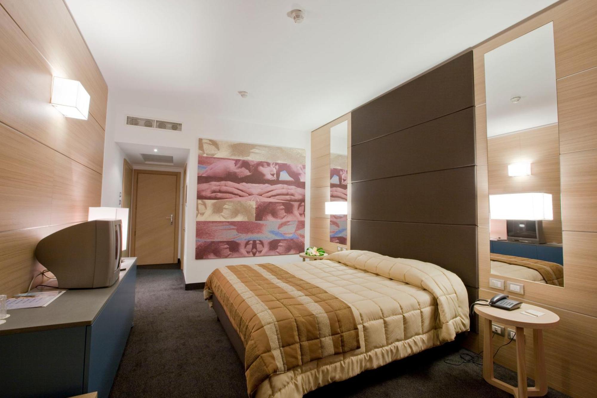 Centrum Palace Hotel & Resorts Campobasso Extérieur photo